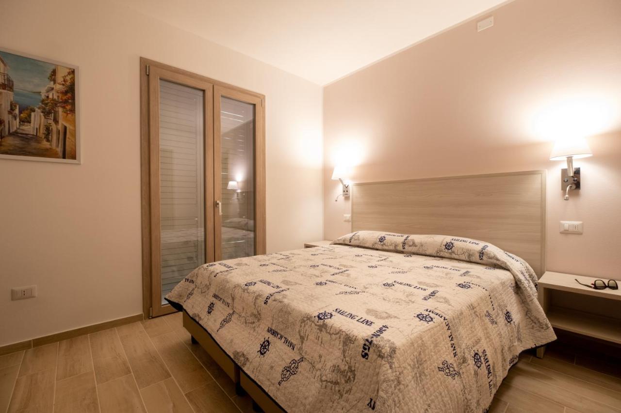 Villa Solymar Alghero Bagian luar foto