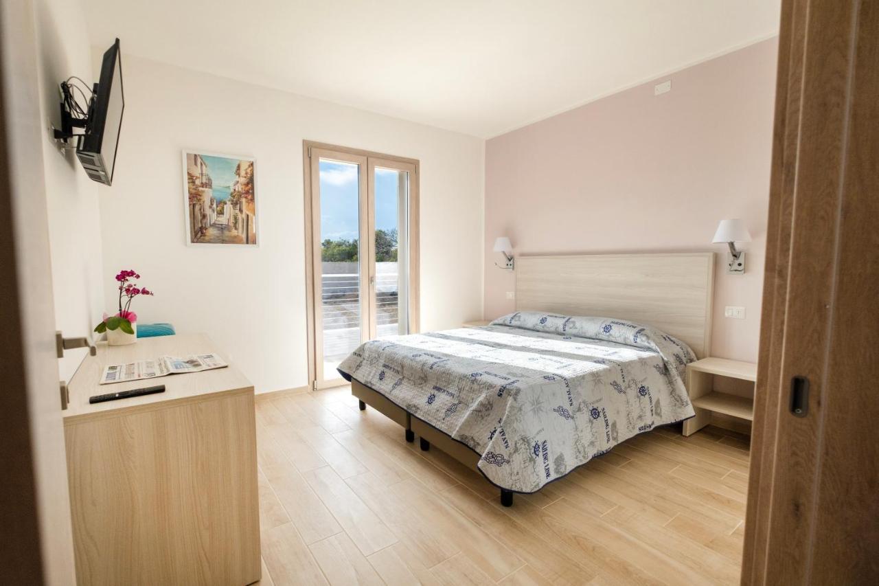 Villa Solymar Alghero Bagian luar foto