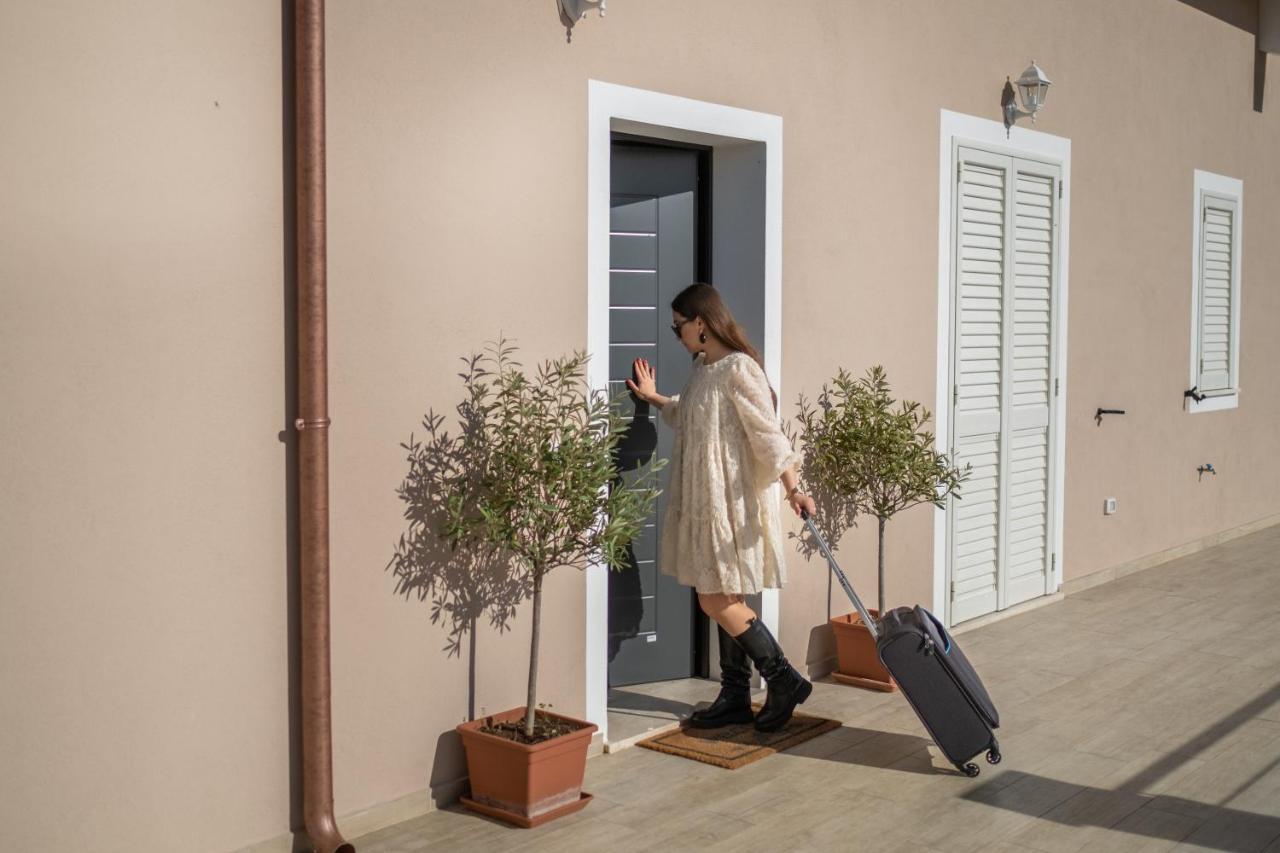 Villa Solymar Alghero Bagian luar foto